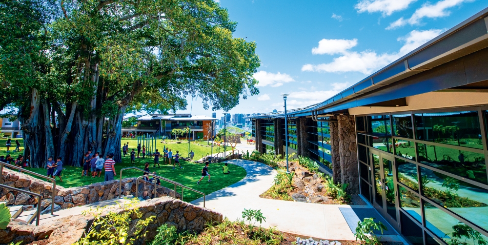 13. Punahou School